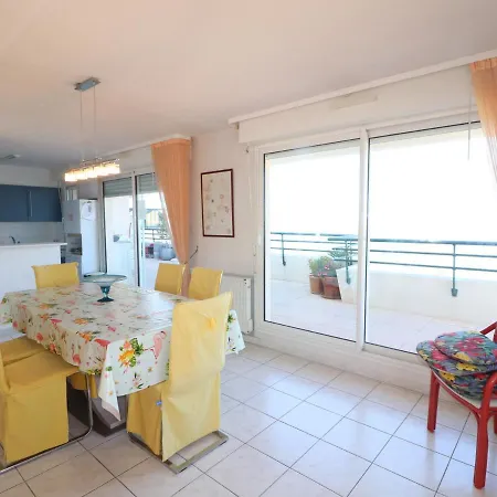 Appartement Spacieux Avec Terrasse A Sete Pour 6 Personnes - Fr-1-472A-131 Apartment