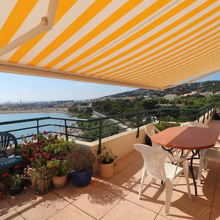 Superbe 3 Pieces Avec Terrasse De 74m², Clim Et Wifi, A - Fr-1-472a-131 Apartment *