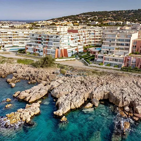 Apartment Superbe 3 Pieces Avec Terrasse De 74m², Clim Et Wifi, A - Fr-1-472a-131